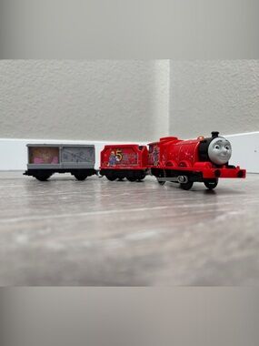 Talking James and Tenders Motorized Trackmaster - Thomas & Friends WORKS!